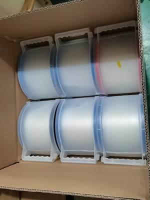 G657A2 ไฟเบอร์ออปติกเปลือยโหมดเดี่ยว 0.25 มม. ทนทานต่อโค้งบางเฉียบสำหรับการใช้งาน FTTH และโดรน