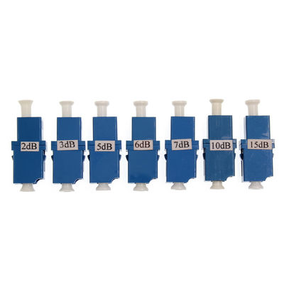 LC / UPC Fixed Flange 5db Attenuator ไฟเบอร์ออปติกเพศหญิงถึงตัวเมีย Low PDL